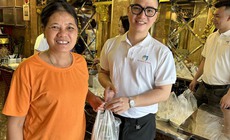 Hàng trăm phần cơm thiện nguyện giá 1.000 đồng đầy ắp yêu thương cho người khó khăn, lao động nghèo