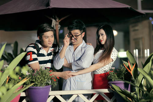 Minh Quân với tạo hình hài hước trong MV “Cô bé dễ thương”.