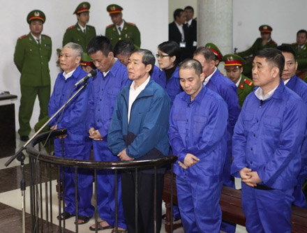 Đang xét xử Dương Chí Dũng và đồng phạm