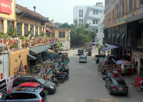 Zone 9 vẫn nhộn nhịp đón khách