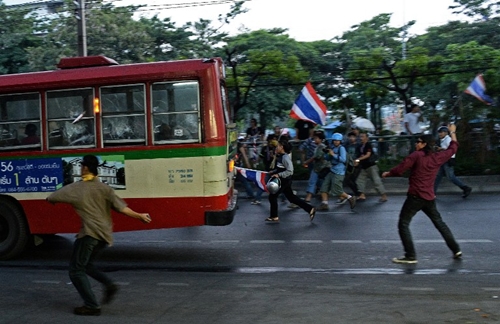 Phe đối lập nhăm nhe chiếm tòa nhà chính phủ Thái Lan