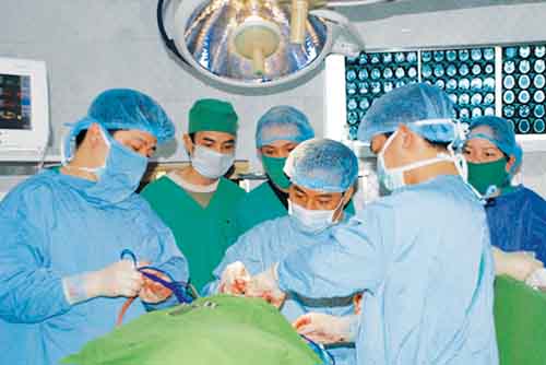 Nhiều kỹ thuật cao đã được triển khai tại BVĐK tỉnh Phú Thọ. Ảnh: Hoàng Long