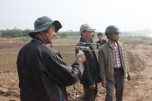 tìm kiếm, xác chị Huyền, TMV Cát Tường, điểm khả nghi, cầu Thanh Trì, Hà Nội tìm kiếm, xác chị Huyền, TMV Cát Tường, điểm khả nghi, cầu Thanh Trì, Hà Nội