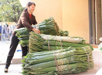 Để có được nồi bánh chưng ngon cho các con, các mẹ phải tập kết nguyên liệu từ mấy ngày trước.