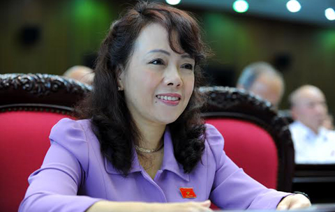 Nguyễn Thị Kim Tiến, đãi ngộ bác sỹ, GS.TSKH Phạm Mạnh Hùng, 27/2