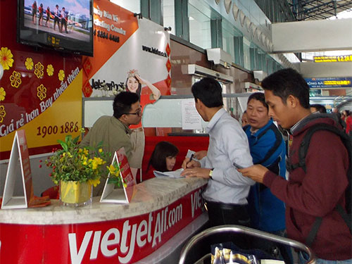 Hãng Hàng không VietJet Air khuyến cáo hành khách kiểm tra thông tin vé máy bay qua tổng đài 19001886 hoặc website vietjetair.com để tránh bị lừa đảo