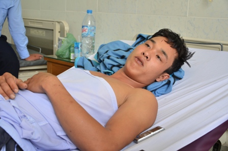 Anh Nguyễn Hồng Khởi đang được điều trị tại Bệnh viện Hoàn Hảo