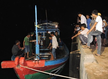 Tàu cá Lý Sơn lại bị tấn công ở Hoàng Sa