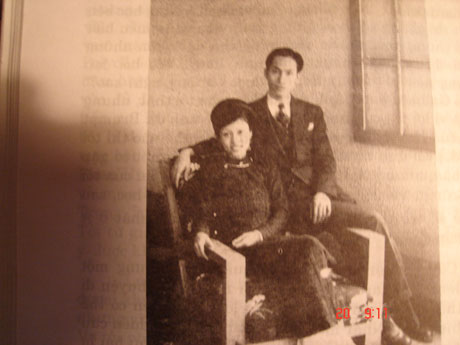 Ảnh GS Đặng Văn Ngữ và vợ ngày mới cưới
