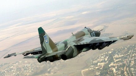 Một chiến đấu cơ Su-25 của Ukraine.