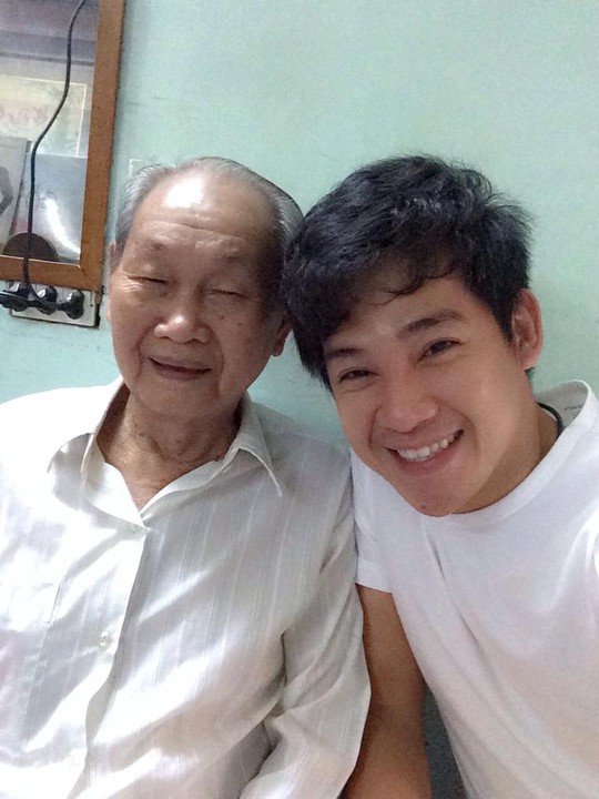 Muôn kiểu ăn Tết của sao Việt