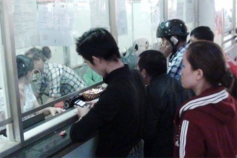 vé tàu; Miền Đông; TP.HCM