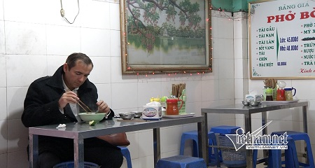đại sứ Pháp, Jean-Noël Poirier, Pháp