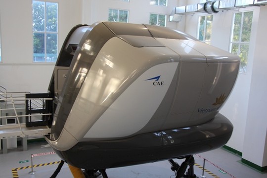 Chuyến bay thử nghiệm ngày 4-9 được thực hiện trên buồng lái giả định của loại máy bay A321 Chuyến bay thử nghiệm ngày 4-9 được thực hiện trên buồng lái giả định của loại máy bay A321