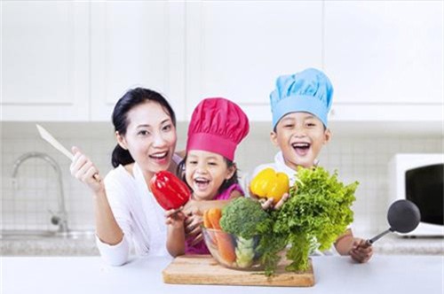 Những hóa chất đang “ngấm ngầm” hại bé - 2