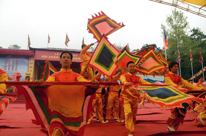 Cờ phất.