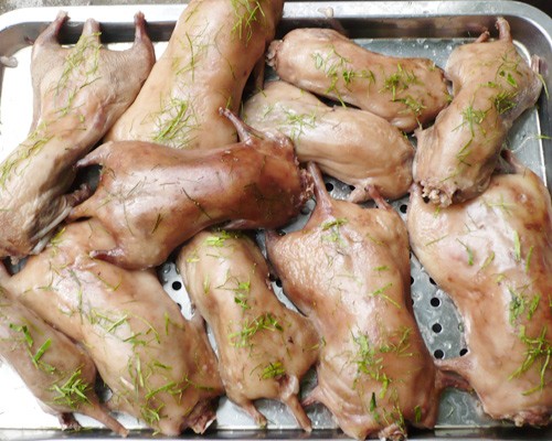 10 đặc sản Việt khiến du khách rùng mình