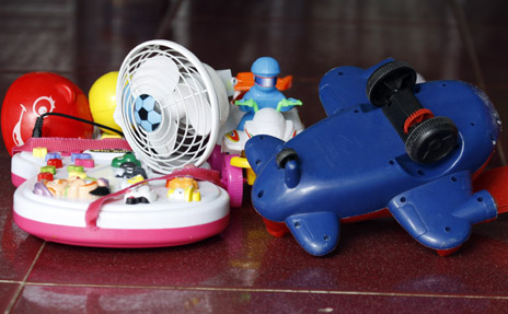 Nhiều loại đồ chơi trẻ em mập mờ về nguồn gốc