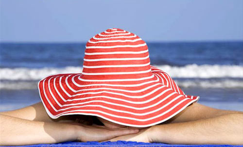 hats-on-the-beach-ok-7704-1404279972.jpg