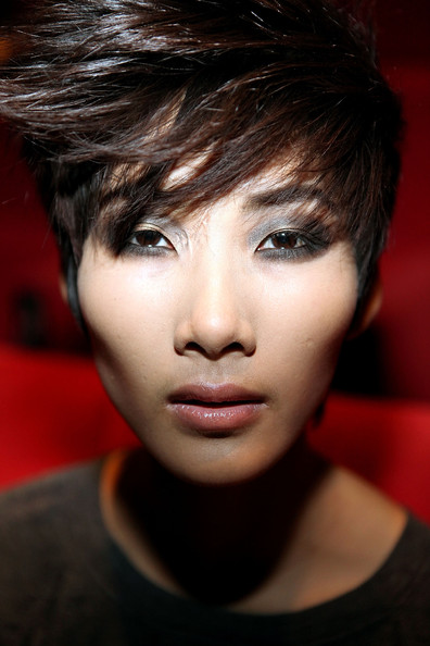 hoangthuy1621217-05e6c-1517-1412127554.j