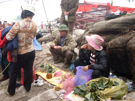 Thuốc nam bán dạo.