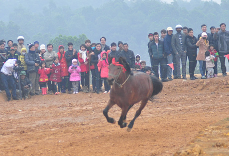 Những góc cua luôn tiềm ẩn độ khó và độ nguy hiểm