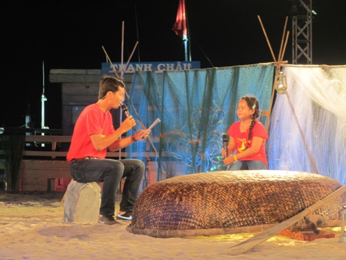 Bé Xuân Trường: "Con muốn trở thành Cảnh sát biển" (ảnh: Văn Mịnh)