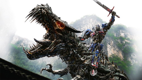 Transformers 4 dù bị đánh giá thấp về nội dung vẫn thu về hơn 1 tỷ USD để trở thành phim ăn khách nhất năm.