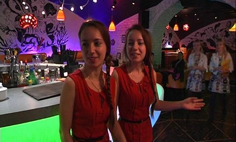 nha hang sinh doi Những nhà hàng quái dị nhất thế giới