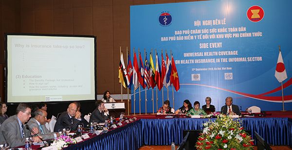 Hội nghị Bộ trưởng Y tế ASEAN&nbsp;12 tại Hà Nội từ ngày 15-19/9/2014.