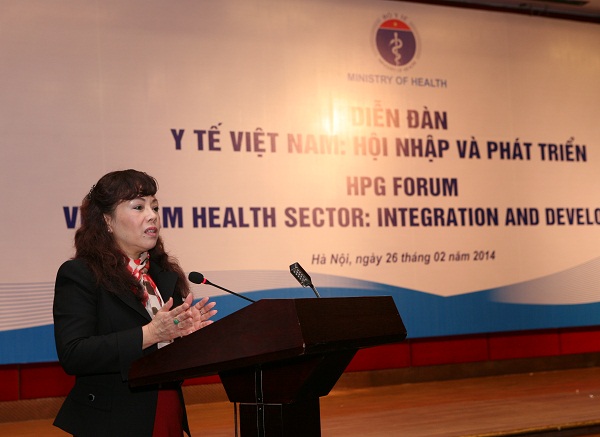 Bộ trưởng Y tế Nguyễn Thị Kim Tiến phát biểu tại diễn đàn.                 