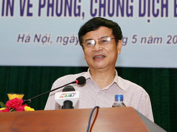 PGS.TS. Phạm Nhật An, Phó giám đốc BV Nhi TƯ vui mừng thông báo &quot;sức ép quá tải&quot; tại BV hiện đã giảm.