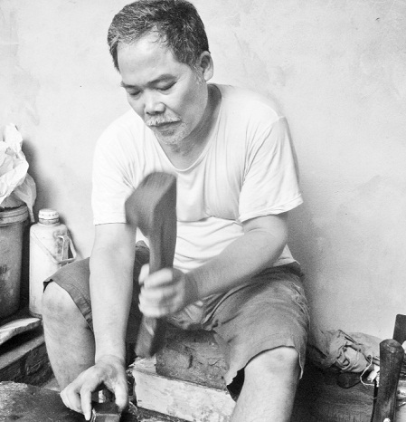 Nghệ nhân Lê Văn Vòng.