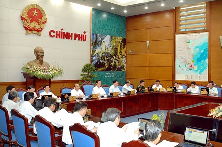 Phiên họp thường kỳ tháng 7.