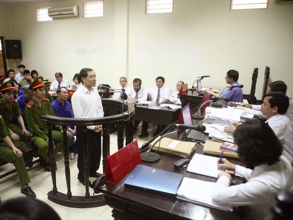 Phiên tòa xét xử phúc thẩm Dương Chí Dũng và đồng phạm.