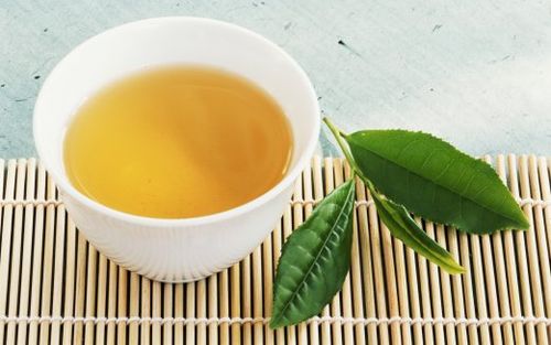 Uống nước chè giúp giảm nguy cơ đột quỵ
và tử vong vì bệnh tim mạch Uống nước chè giúp giảm nguy cơ đột quỵ
và tử vong vì bệnh tim mạch