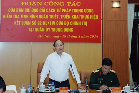 Phó Thủ tướng Nguyễn Xuân Phúc vừa qua đã nêu ra một số nhiệm vụ trọng tâm trong thời gian tới về triển khai chiến lược cải cách tư pháp đến năm 2020 trong quân đội.