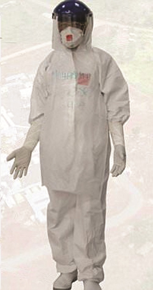 Bộ trang phục chống Ebola của NHS