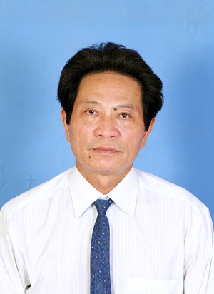 TS. Nguyễn Văn Vịnh - nguyên Phó Viện trưởng Viện Nghiên cứu xã hội và phát triển, Phó Viện trưởng Viện Công nghệ giáo dục.