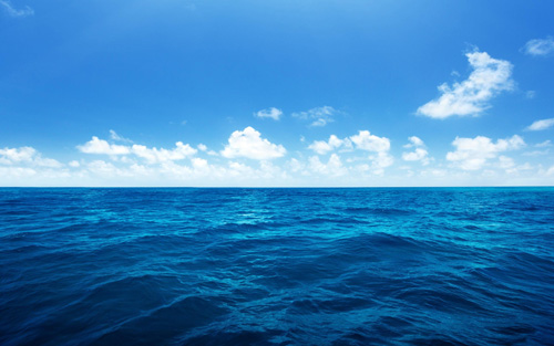 blue-seawater-and-sky-desktop-3991-8936-