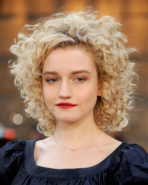 Julia Garner