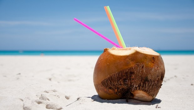 how to remove sun tan-coconut water and sandalwood