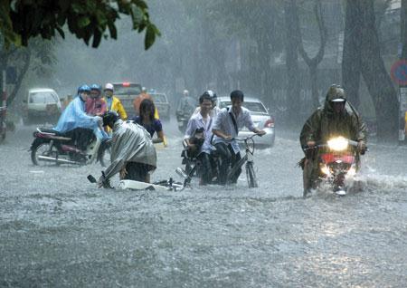 Bắc Bộ mưa dông trên diện rộng, đề phòng thời tiết nguy hiểm