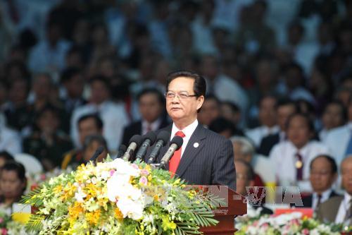 Thủ tướng Nguyễn Tấn Dũng đọc diễn văn tại lễ kỉ niệm (Ảnh: TTXVN)