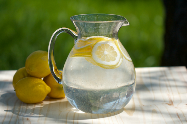 Lemon-Water-5689-1439433732.jpg