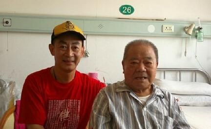 tay-du-ky-2-5611-1425692943.jpg