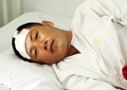 Anh Phương Anh bị chấn thương vùng đầu, chân. Ảnh: An Nhơn