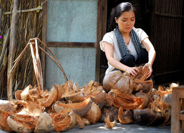 Những ca sĩ có duyên với “nghề diễn”