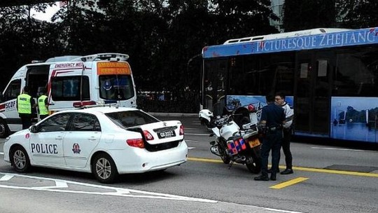 Hiện trường vụ tai nạn bí ẩn. Ảnh: Straits Times