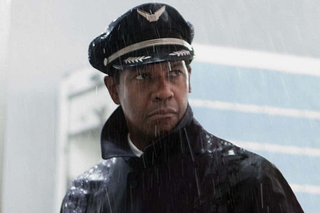 Denzel Washington trong “Flight” (Chuyến bay - 2012).